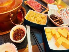 -贵府酸汤牛肉火锅·贵州老字号(飞山街店)