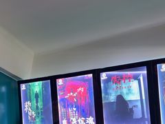 -荒岛实景沉浸密室(江汉路1店)
