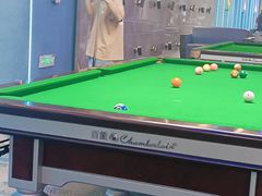 -中8台球俱乐部(龙跃大厦店)