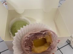 -十三不靠·球酥点心(台东步行街店)