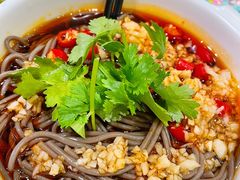 酸辣蕨根粉-刘胖子家常菜·蹄花焖藕(兴业店)