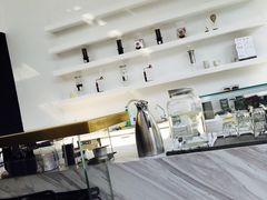 -UNI UNI(环亚凯瑟琳店)