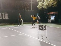 -快网网球俱乐部(徐汇爱建园店)