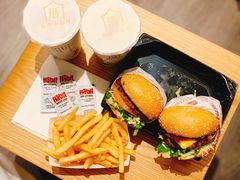 BBQ培根牛肉特堡-The Habit Burger Grill 哈比特汉堡(复兴soho店)