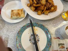 -汗腾格里·风味餐厅(新疆驻京办店)