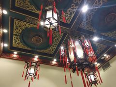 -梅龙镇酒家(南京西路总店)