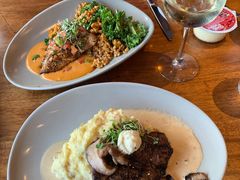 -Hula Grill Waikiki