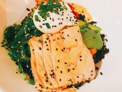 生三文鱼拌饭-Moka Bros 摩卡站(嘉华店)