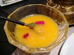 -鼎泰亨·海鲜牛肉餐厅(滨江店)