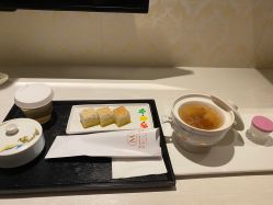 -萌诺尊享(外滩店)