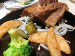 黑椒朗姆牛排-俄士厨房(时代天街店)