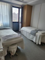 -康美贞·痘肌养护管理中心
