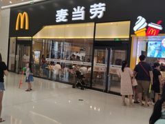 门面-麦当劳(融创茂店)