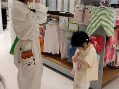 -优衣库(上海金桥国际商业广场店)