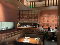-许爷家·生态湖鲜(徐汇日月光店)