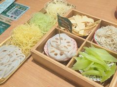 丝丝拼盘-椒鸣椒麻小馆·新疆菜(五道口创始店)