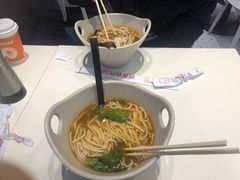 -桂在香知桂林米粉(南岗松雷店)