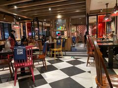 大堂-江边城外烤全鱼(方庄时代购物中心店)