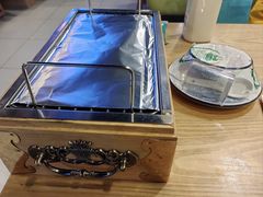 -烤满分·东北烧烤(首经贸店)