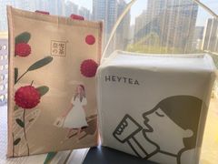 -奈雪的茶(大悦城店)