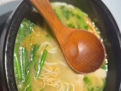 -妈妈故事米线(市府恒隆店)
