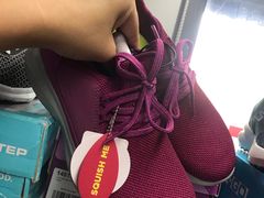 -SKECHERS 斯凯奇(上海国际时尚中心店)