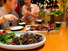 -老滇山寨•云南特色菜•地方菜•民族风情歌舞表演(金碧店)