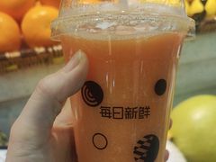 -每日新鲜水果吧(芮欧百货店)