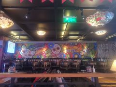 -Famous肥猫墨西哥音乐餐吧(五棵松华熙LIVE店)