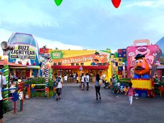 -Lotso Lunch Box 草莓熊餐盒