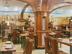 大堂-清真·玛丽亚新疆菜主题餐厅(浙江中路店)