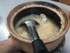 -长城砂煲田鸡粥