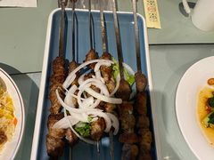 -丝路天山酒店(国际大巴扎店)