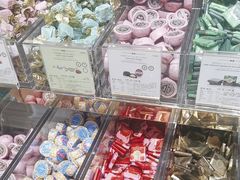 -VENCHI 闻绮(广州太古汇店)