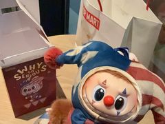 -泡泡玛特POPMART (北京超极合生汇店)