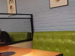卡座-龙梅肥肠鱼(明瓦廊店)