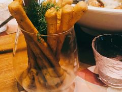 茴香小油条-椒爱水煮鱼川菜(中街大悦城店)