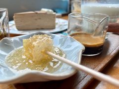 -默迹咖啡馆