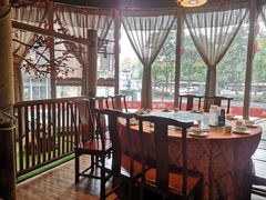 -万重锦·人文川菜馆(骡马市店)