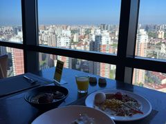 -上海龙之梦万丽酒店