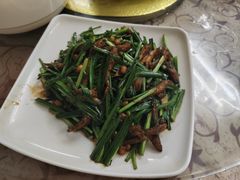 -始于2011柳周农家菜沙田柚美食店(东大街店)