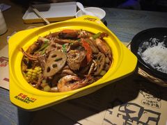 -多嘴肉蟹煲(万达店)