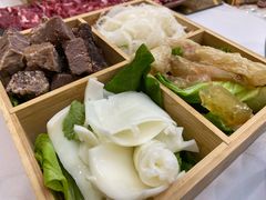 -犇牛记·鲜牛肉火锅