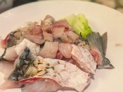 -得意咚瓜·顺德鱼生·冬瓜火锅(深圳首店)