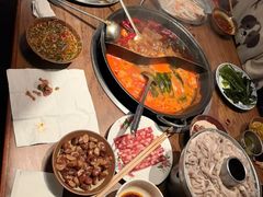 -萍姐火锅·公路夜市(武汉首店)