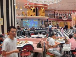 -奈尔宝家庭中心·亲子餐厅(鄞州万达店)