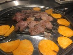 -韩聚屋韩国烤肉餐厅(新北万达店)