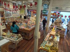 -猫的天空之城概念书店(杭州南宋御街店)