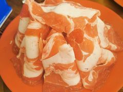 -洞庭洲·防空洞火锅·铜锅涮肉·烧烤(新百广场店)