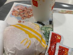 -麦当劳(轻轨曹杨路店)